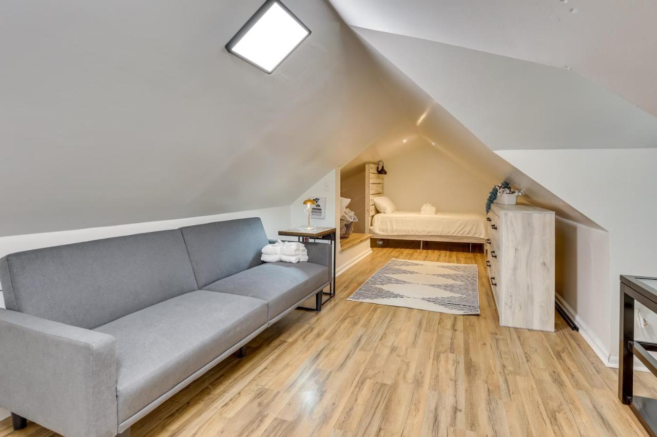 Modern Northfield Cottage With Yard! Εξωτερικό φωτογραφία